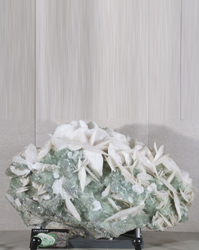 萤石与方解石晶簇